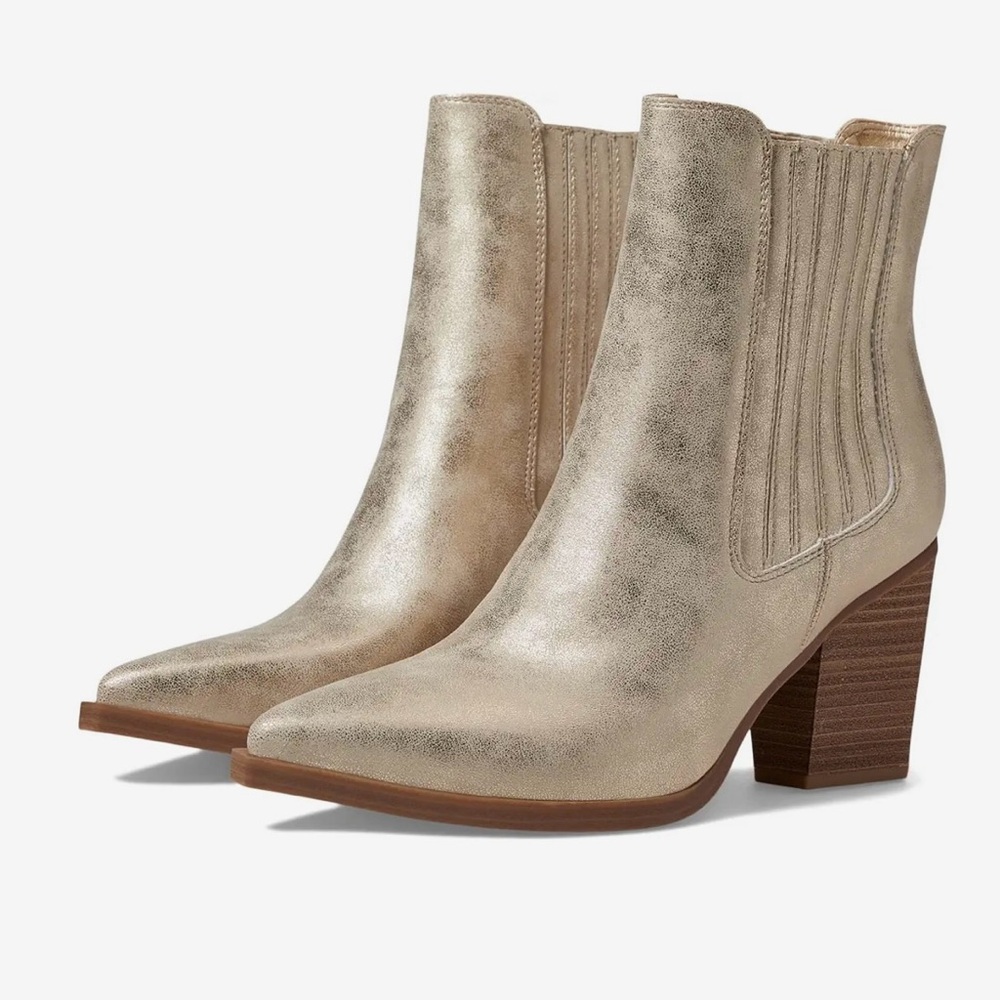 MIA Prairie Gold Boots NWT - Size 7-1/2